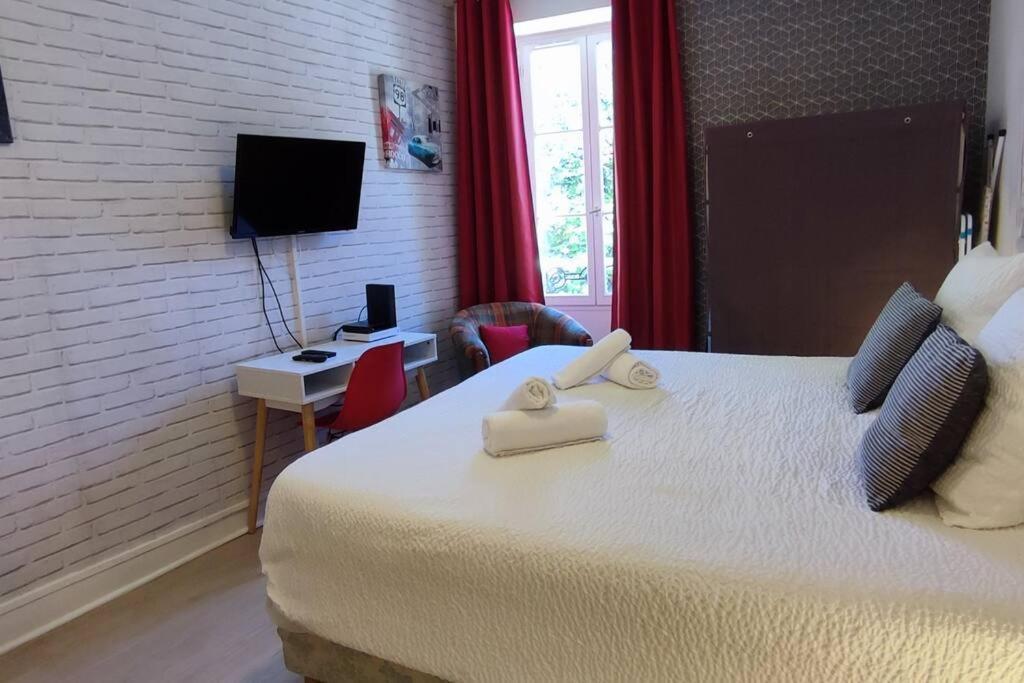 Cosy-2 Pers-Coeur De Ville-Proche Bd Pyrenees Pau Zewnętrze zdjęcie